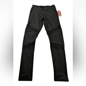 Flattering Oysho women gym tights with mesh details. Size 5 US women